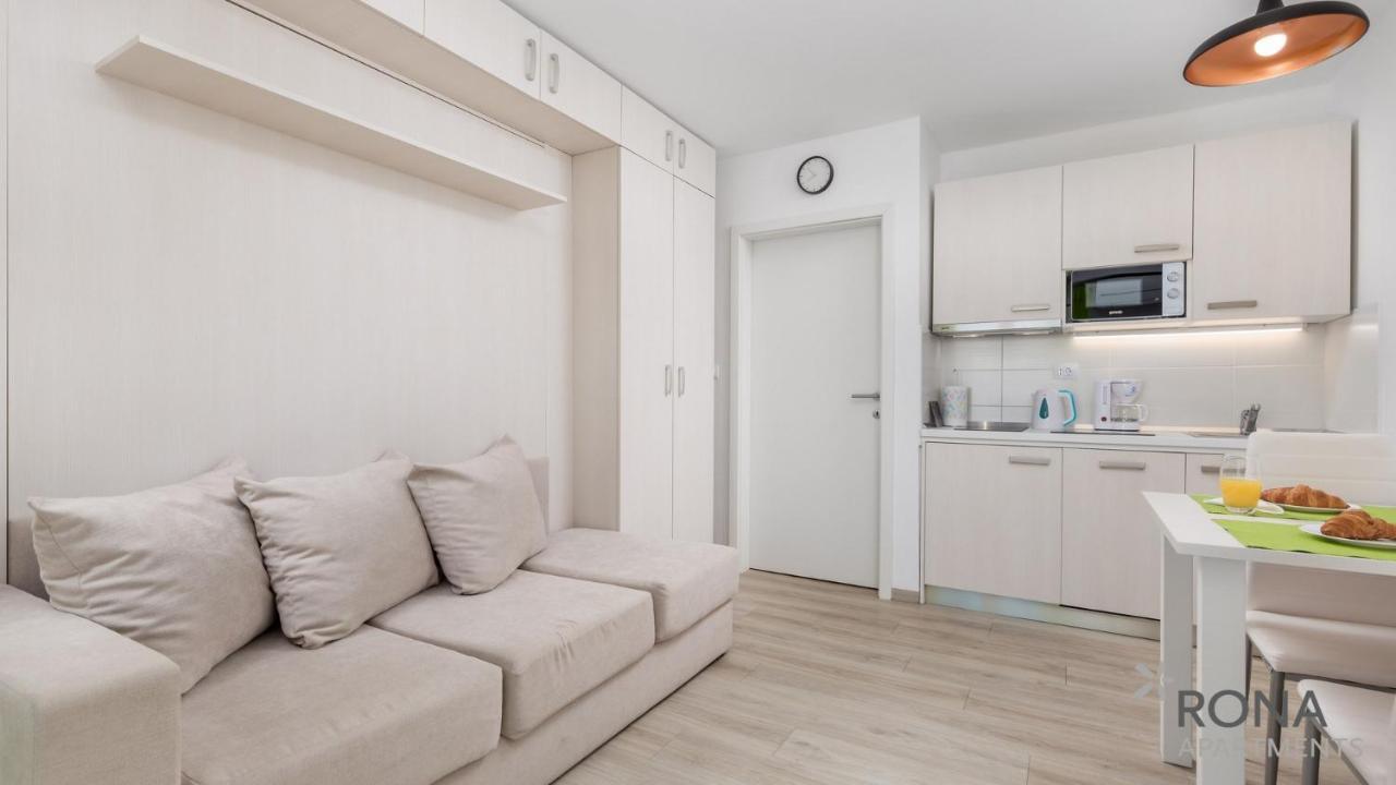 Rona Studio Apartment Tena لوفغان المظهر الخارجي الصورة